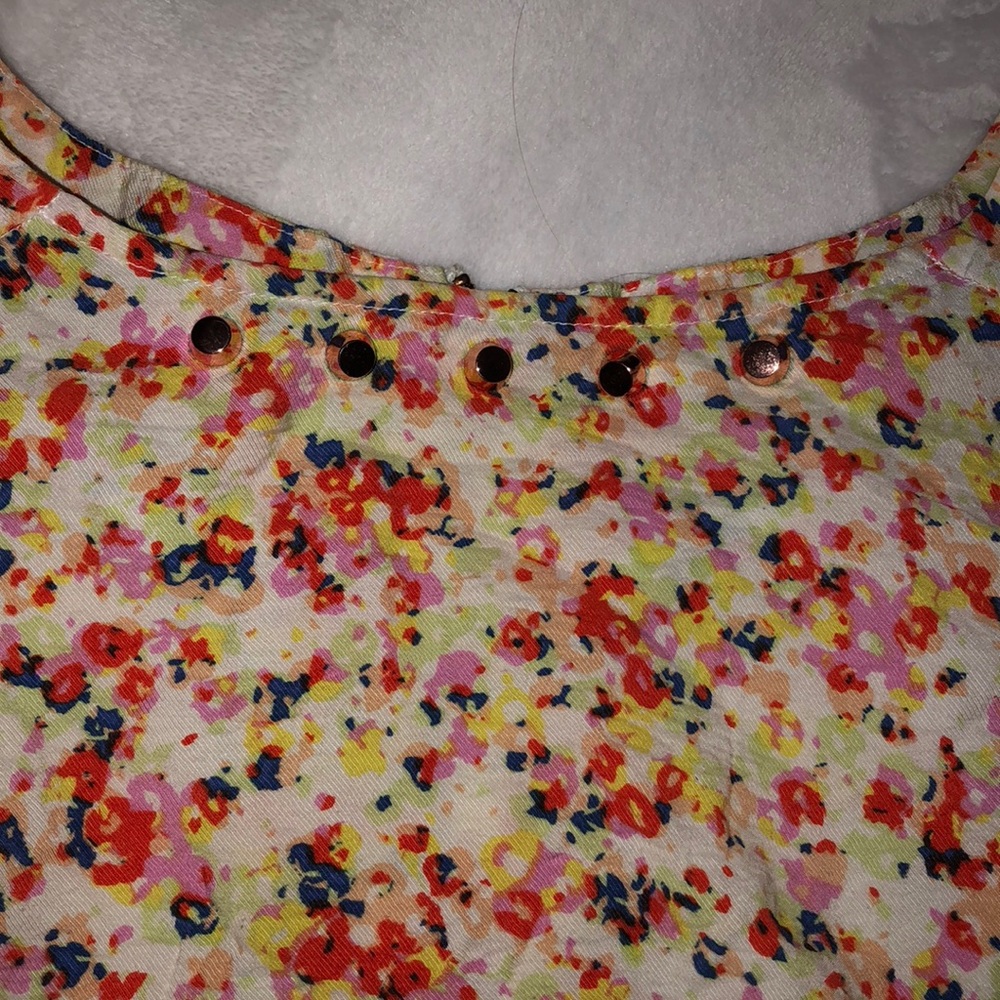 Top - Picture 3 of 6